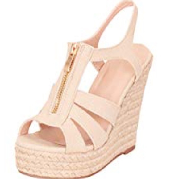 Shoes - Brand New Beige Blush wedges